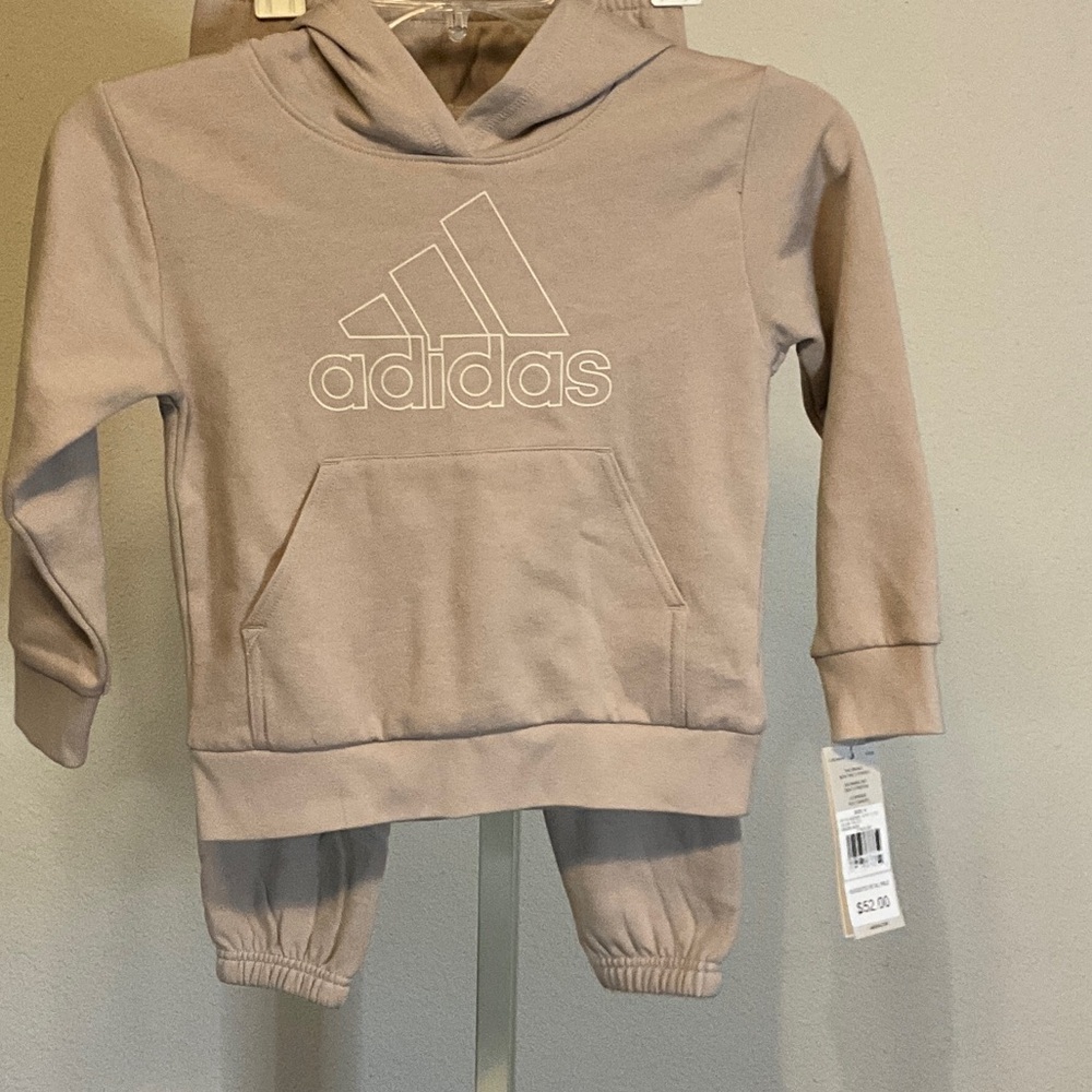 adidas Kids Matching Set in Beige